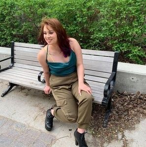 Meet your Posher, Julie